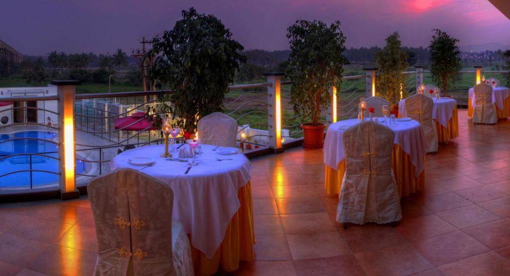 The Atrium Boutique Hotel Mysore Εξωτερικό φωτογραφία